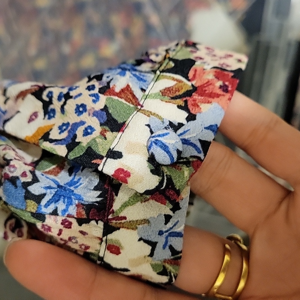 Sezane Multicolor Floral V-Neck Blouse - Picture 7 of 9